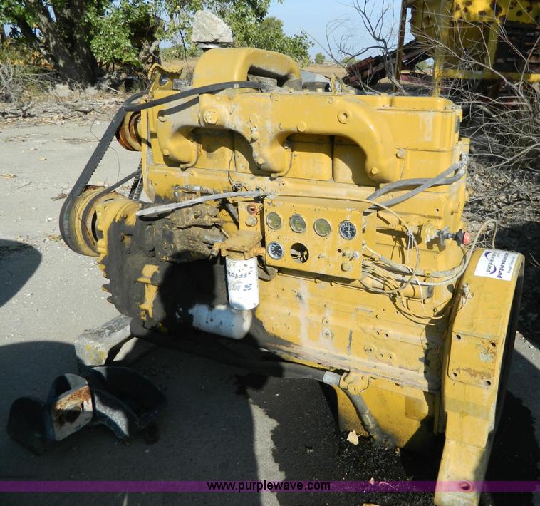 image for item G7543 Cummins 290 small cam diesel engine