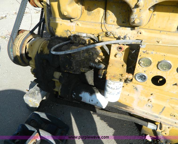 image for item G7543 Cummins 290 small cam diesel engine