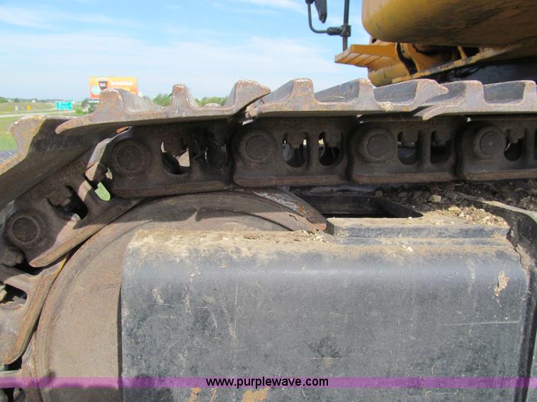 image for item I9785 2006 Hyundai Robex 160LCD-7 hydraulic excavator