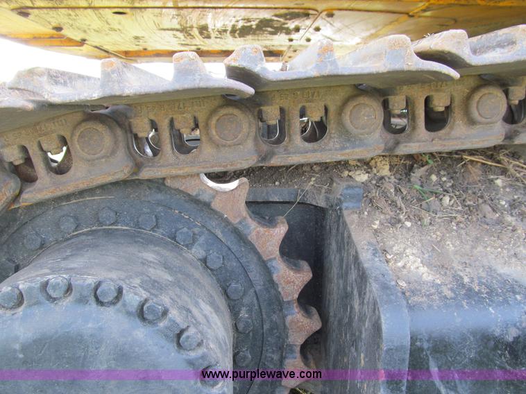 image for item I9785 2006 Hyundai Robex 160LCD-7 hydraulic excavator