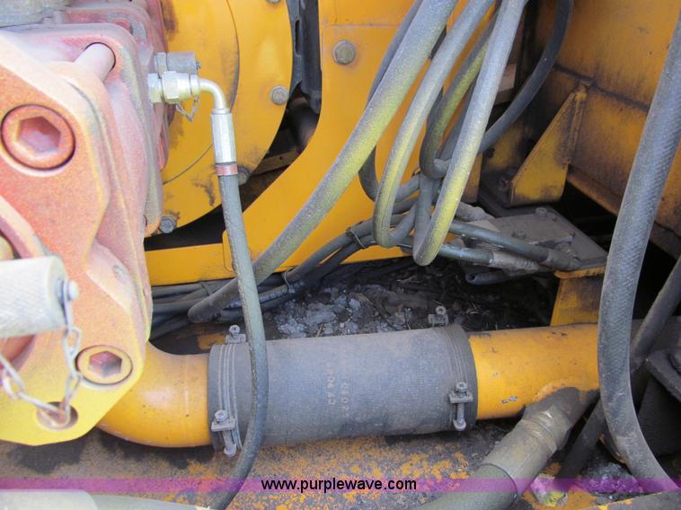 image for item I9785 2006 Hyundai Robex 160LCD-7 hydraulic excavator