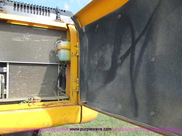 image for item I9785 2006 Hyundai Robex 160LCD-7 hydraulic excavator