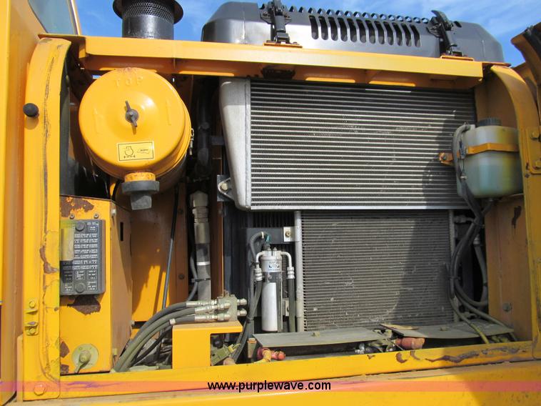 image for item I9785 2006 Hyundai Robex 160LCD-7 hydraulic excavator