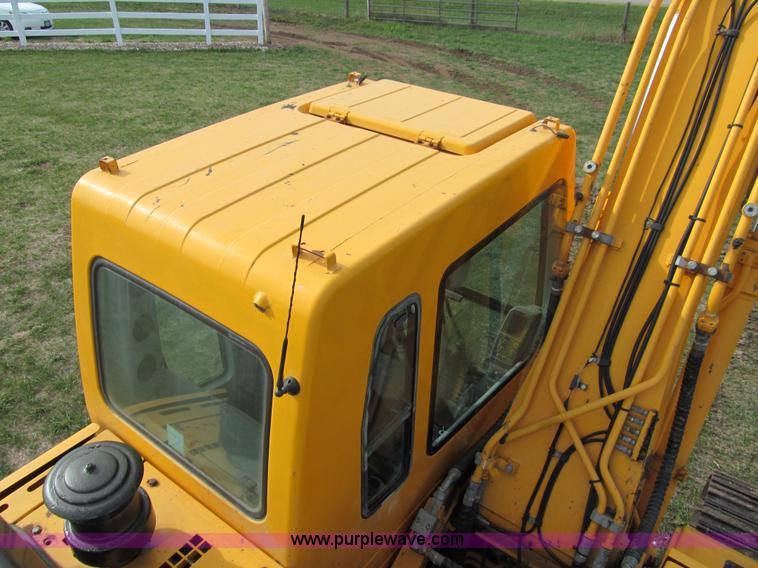 image for item I9785 2006 Hyundai Robex 160LCD-7 hydraulic excavator