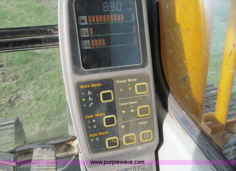 image for item I9785 2006 Hyundai Robex 160LCD-7 hydraulic excavator