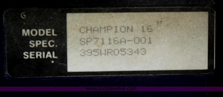 image for item U9582 Hobart Champion 16 portable welder