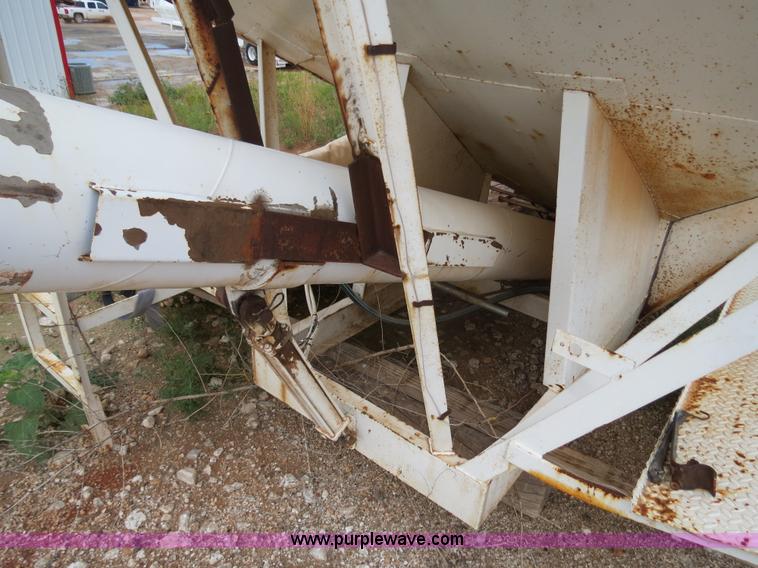 image for item B2483 16' tender box