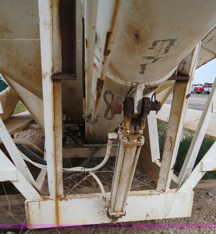 image for item B2483 16' tender box