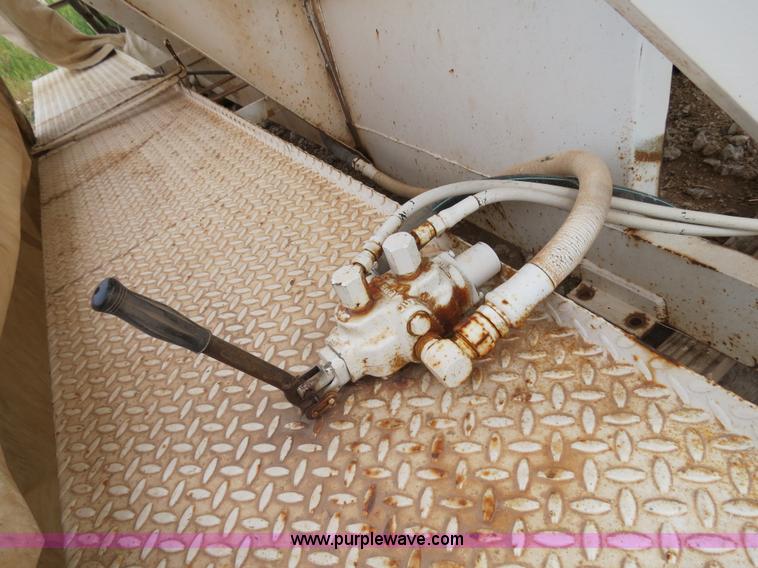 image for item B2483 16' tender box