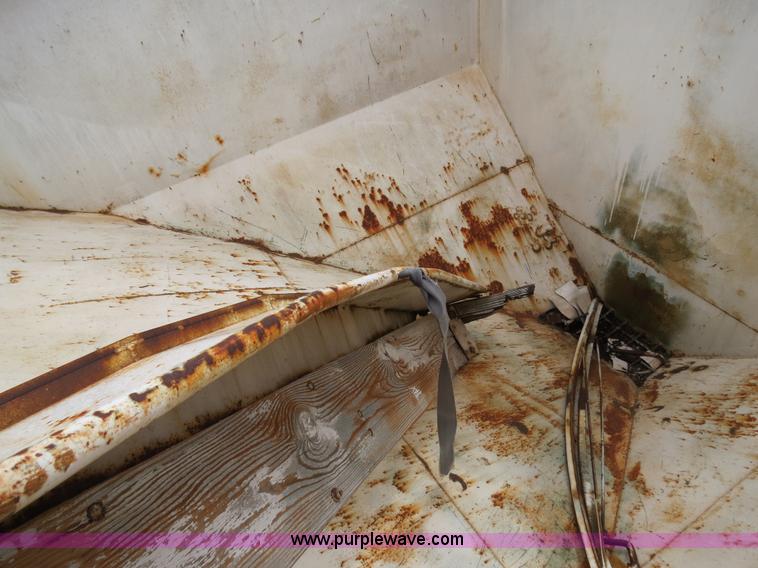 image for item B2483 16' tender box