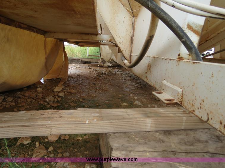 image for item B2483 16' tender box