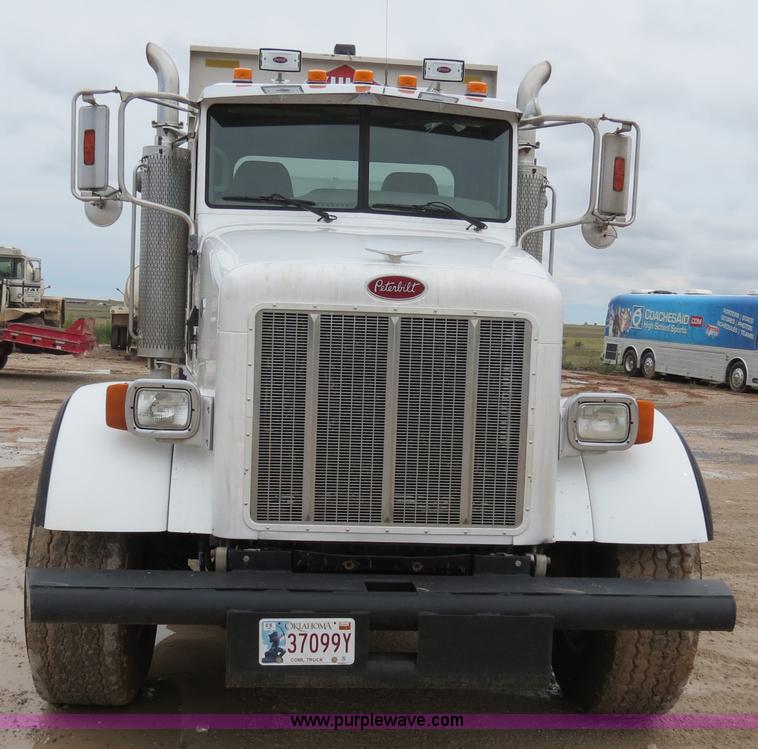 image for item B2486 2006 Peterbilt 357 manure spreader truck