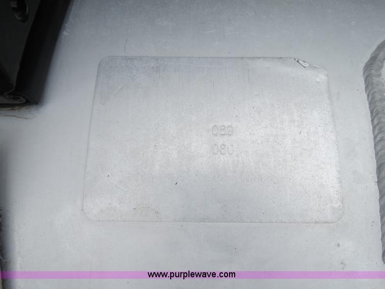 image for item B2486 2006 Peterbilt 357 manure spreader truck