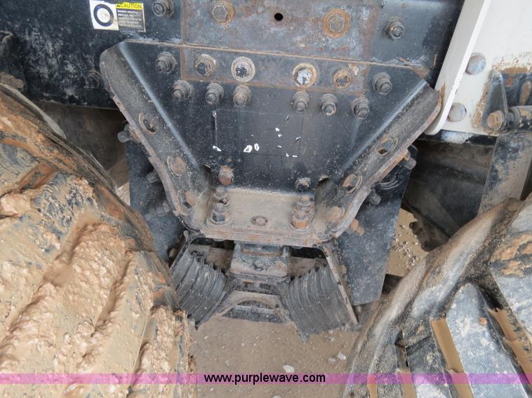 image for item B2486 2006 Peterbilt 357 manure spreader truck