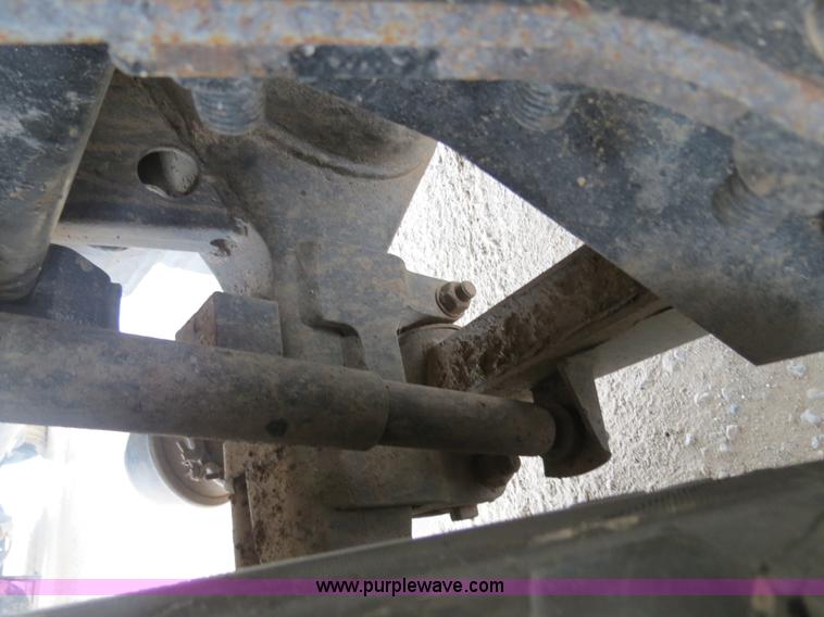 image for item B2486 2006 Peterbilt 357 manure spreader truck