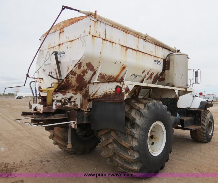 image for item B2488 GMC Big Wheels 7500 spreader truck