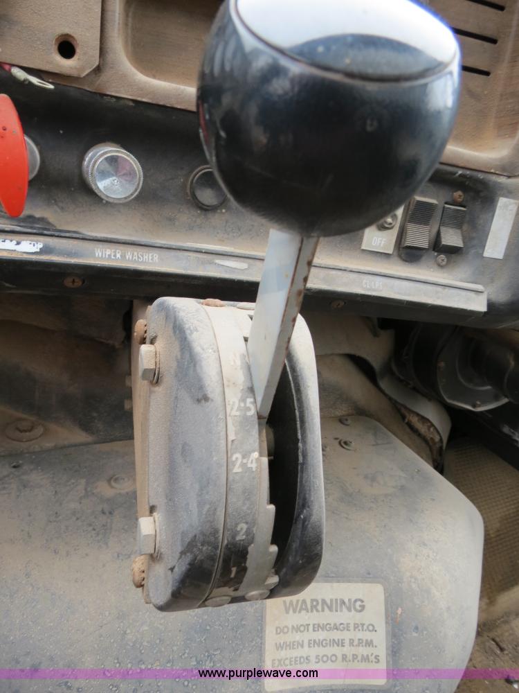 image for item B2488 GMC Big Wheels 7500 spreader truck