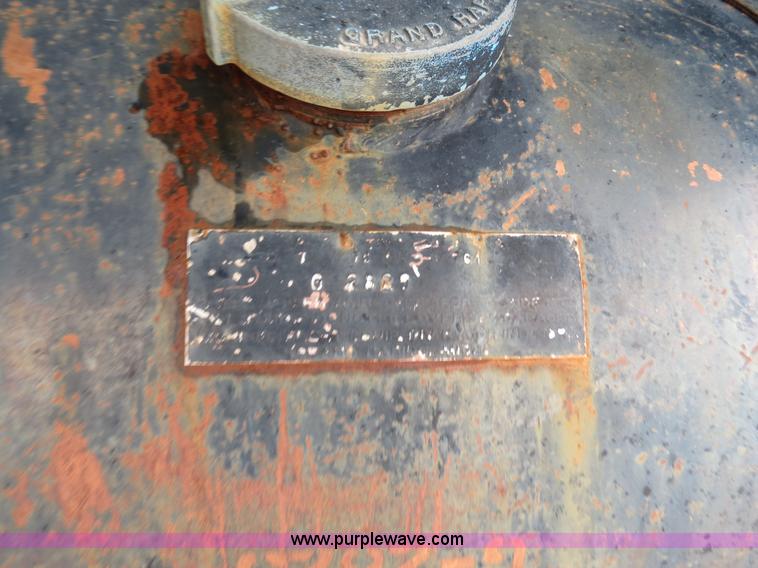 image for item B2488 GMC Big Wheels 7500 spreader truck