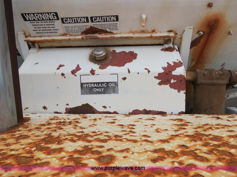 image for item B2488 GMC Big Wheels 7500 spreader truck