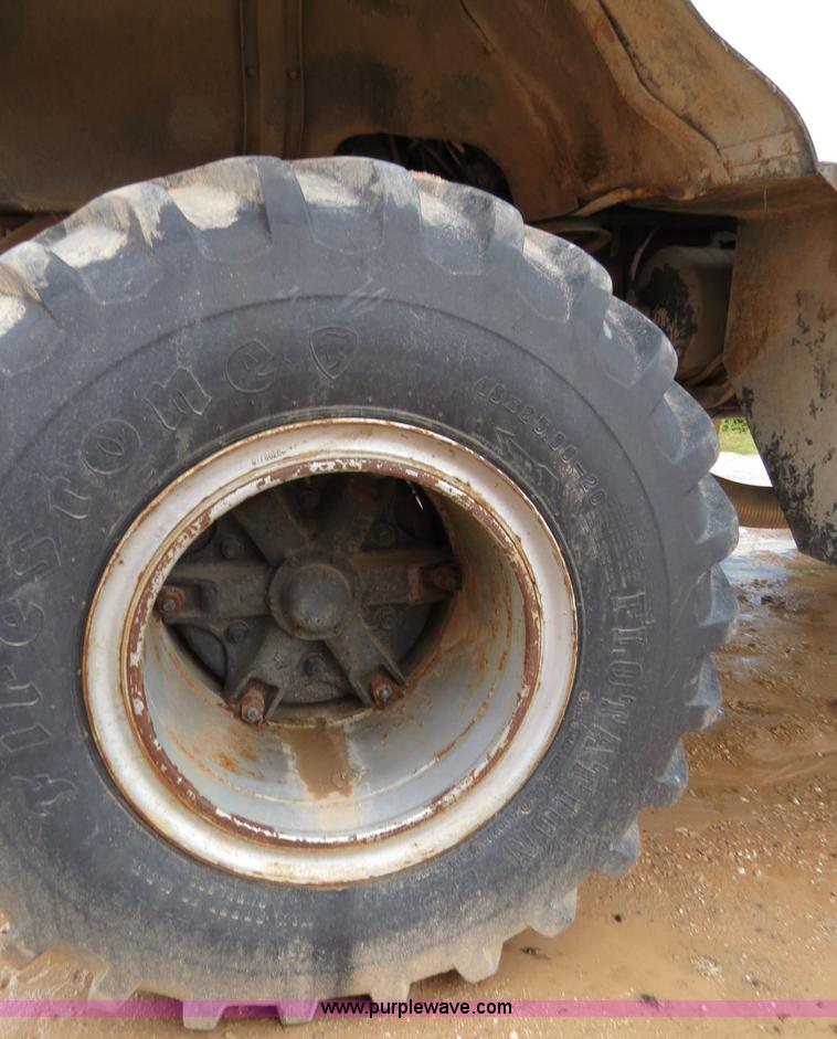 image for item B2488 GMC Big Wheels 7500 spreader truck