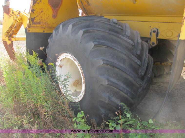 image for item B2886 Ag-Chem Big A 4500 Turbo floater