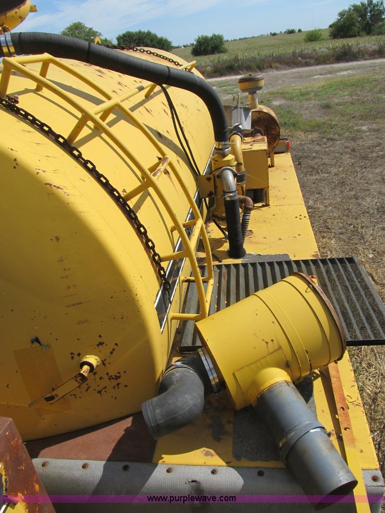 image for item B2886 Ag-Chem Big A 4500 Turbo floater