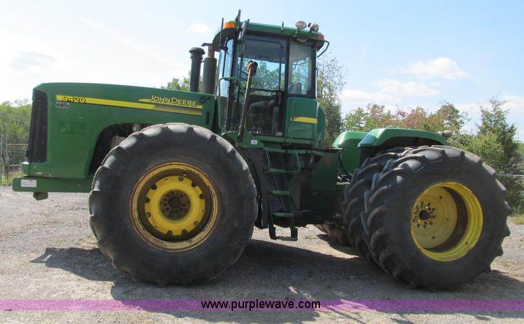 image for item B2888 2002 John Deere 9420 4WD articulated tractor