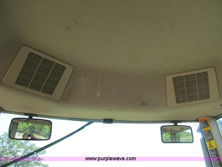 image for item B2888 2002 John Deere 9420 4WD articulated tractor