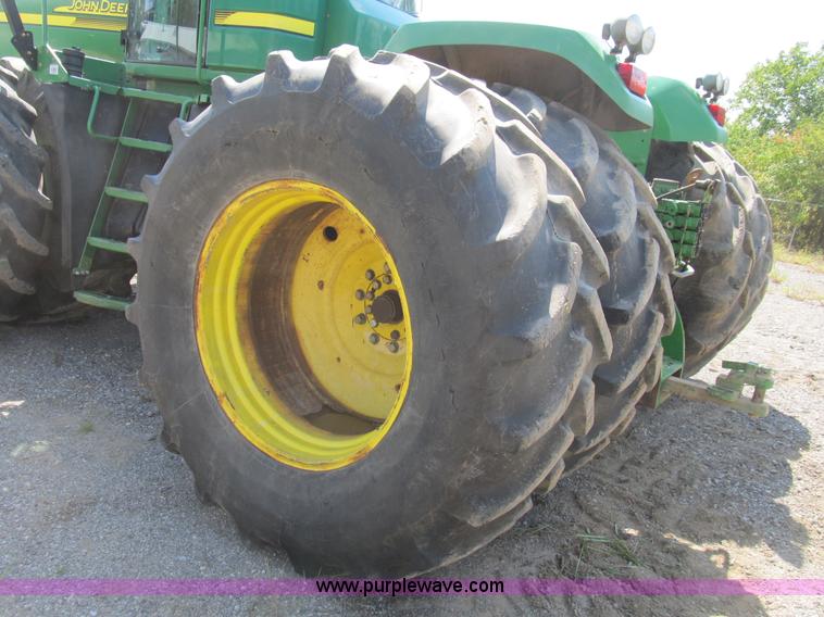 image for item B2888 2002 John Deere 9420 4WD articulated tractor