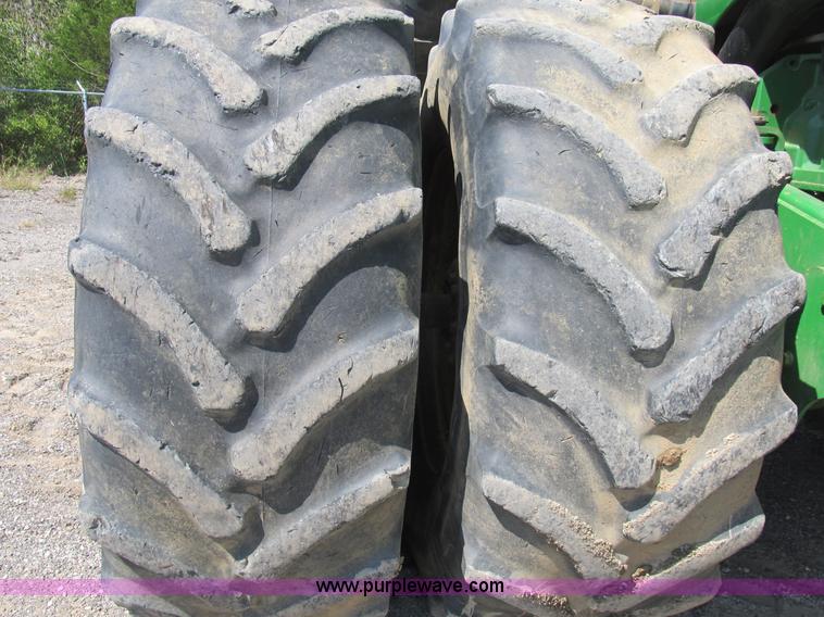 image for item B2888 2002 John Deere 9420 4WD articulated tractor