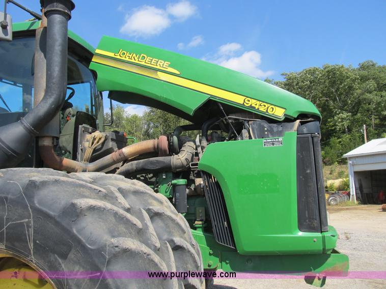 image for item B2888 2002 John Deere 9420 4WD articulated tractor