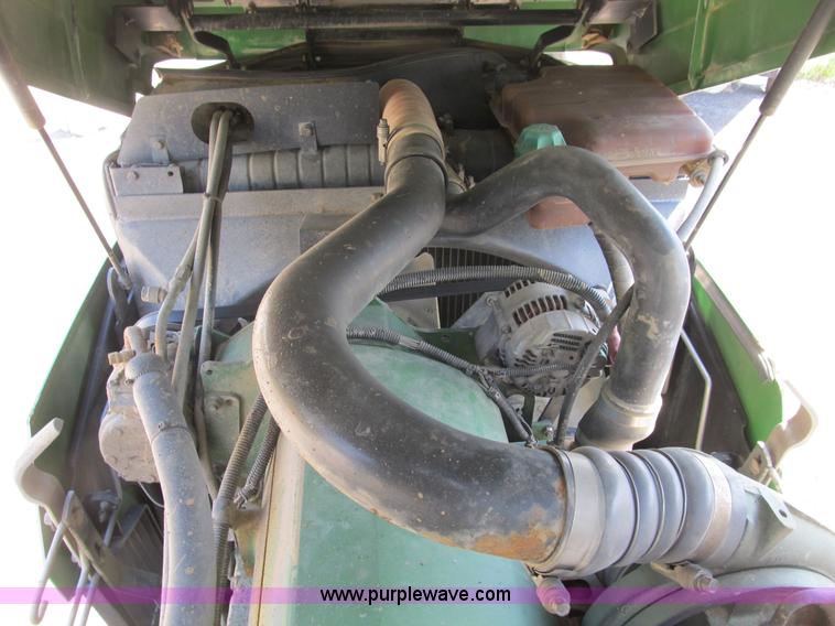 image for item B2888 2002 John Deere 9420 4WD articulated tractor