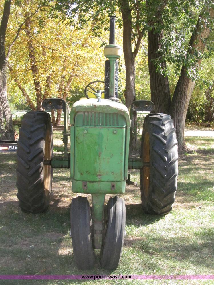 image for item B5242 1962 John Deere 3010 tractor