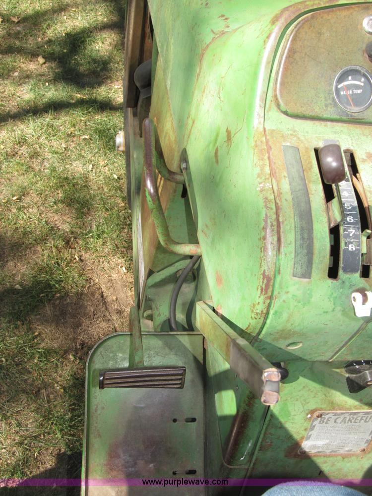 image for item B5242 1962 John Deere 3010 tractor