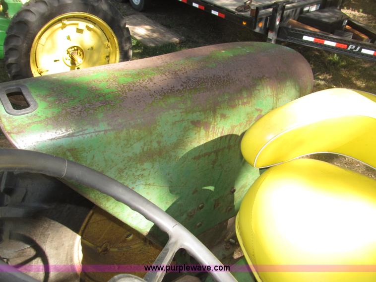 image for item B5242 1962 John Deere 3010 tractor