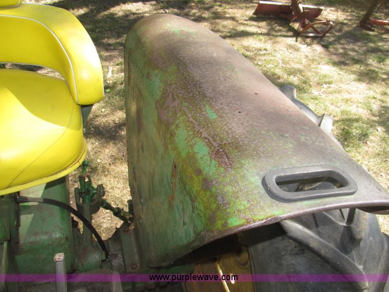 image for item B5242 1962 John Deere 3010 tractor