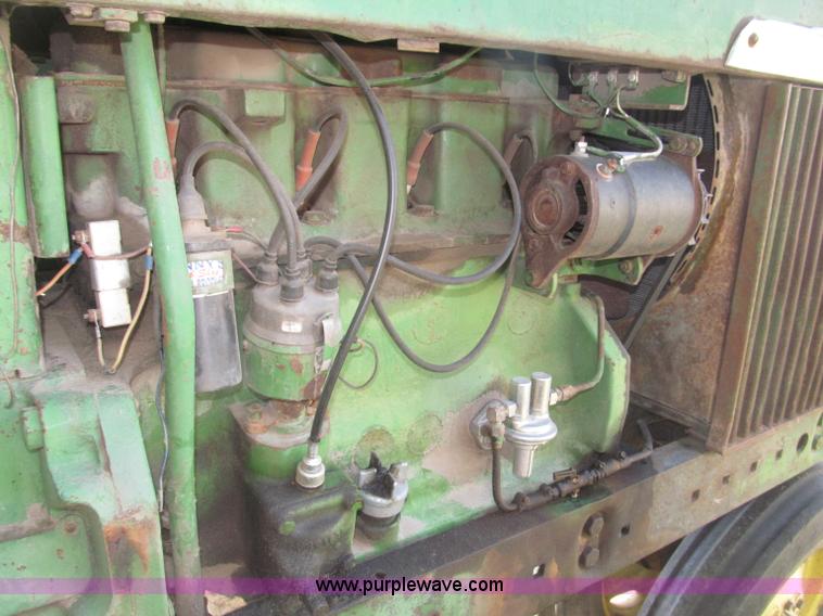 image for item B5242 1962 John Deere 3010 tractor