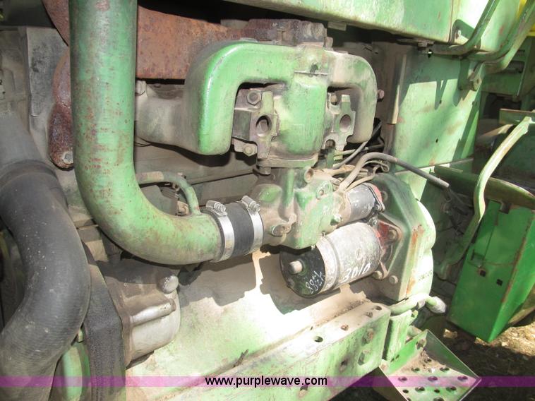 image for item B5242 1962 John Deere 3010 tractor