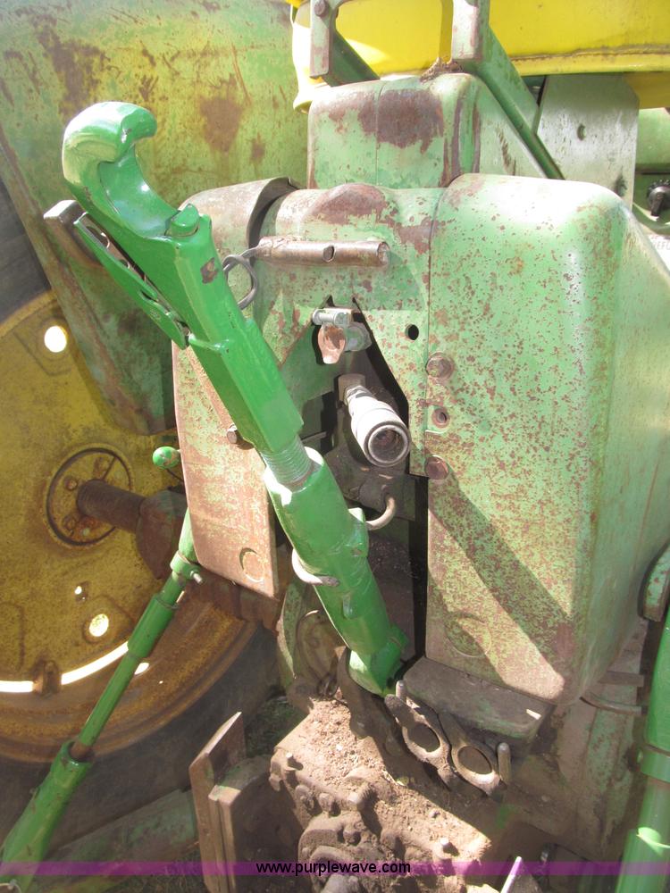 image for item B5242 1962 John Deere 3010 tractor