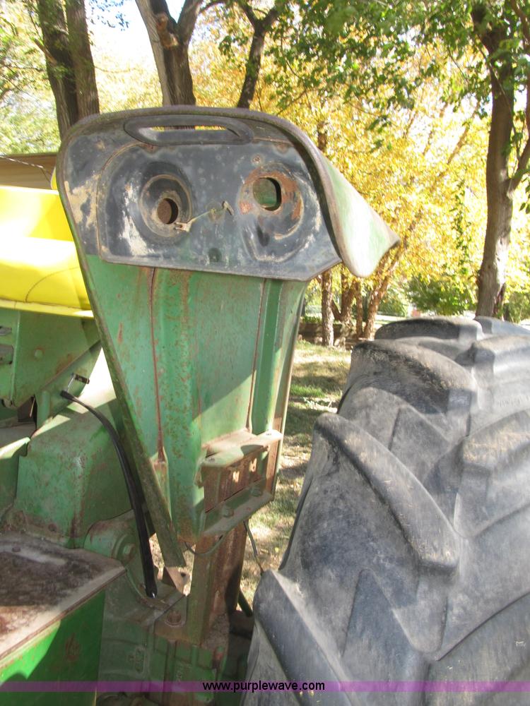 image for item B5242 1962 John Deere 3010 tractor