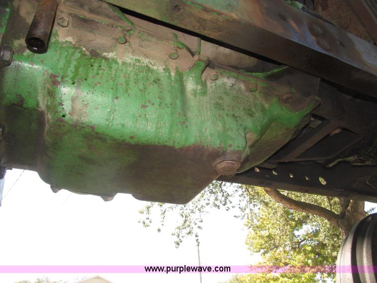 image for item B5242 1962 John Deere 3010 tractor