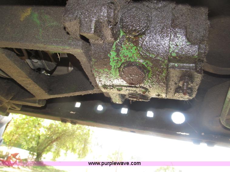 image for item B5242 1962 John Deere 3010 tractor