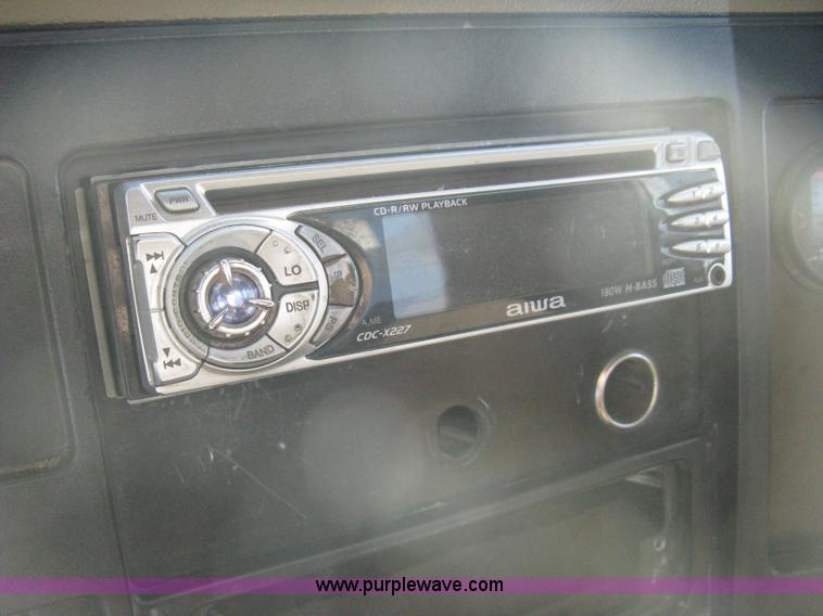 image for item B8301 1995 International 2554 dry fertilizer spreader truck