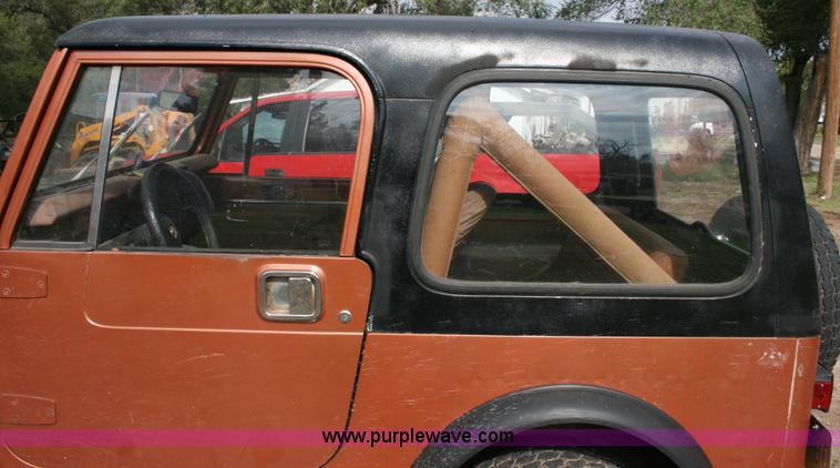 image for item C3541 1981 Jeep CJ7 Renegade SUV