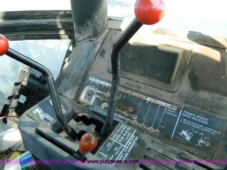 image for item D4477 1982 John Deere 4640 tractor