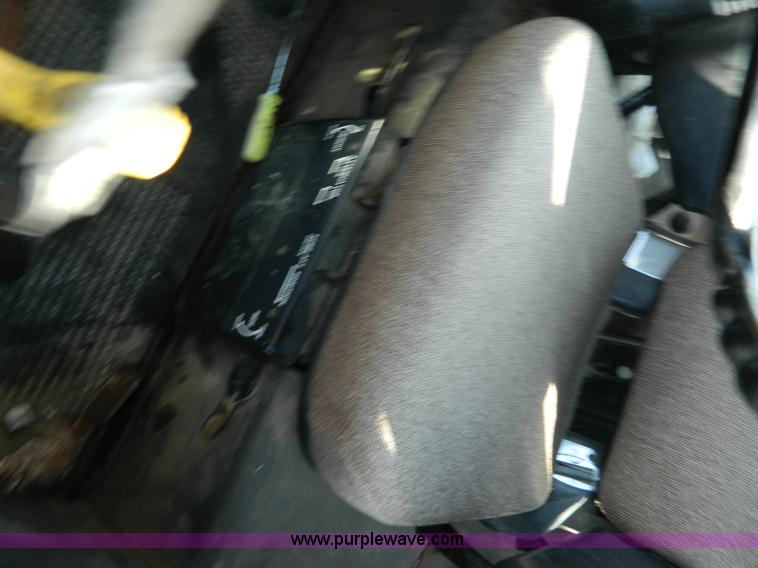 image for item D4477 1982 John Deere 4640 tractor