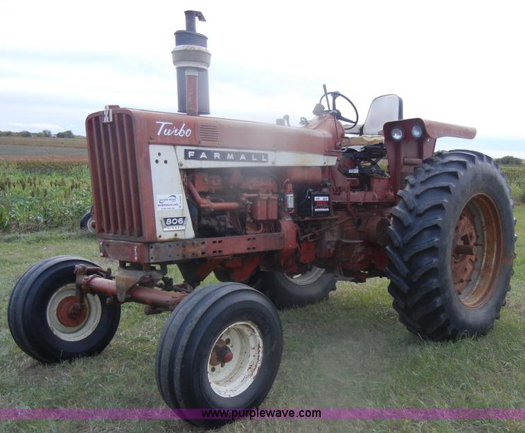 image for item D4936 1966 Mccormick Farmall F806 Turbo tractor