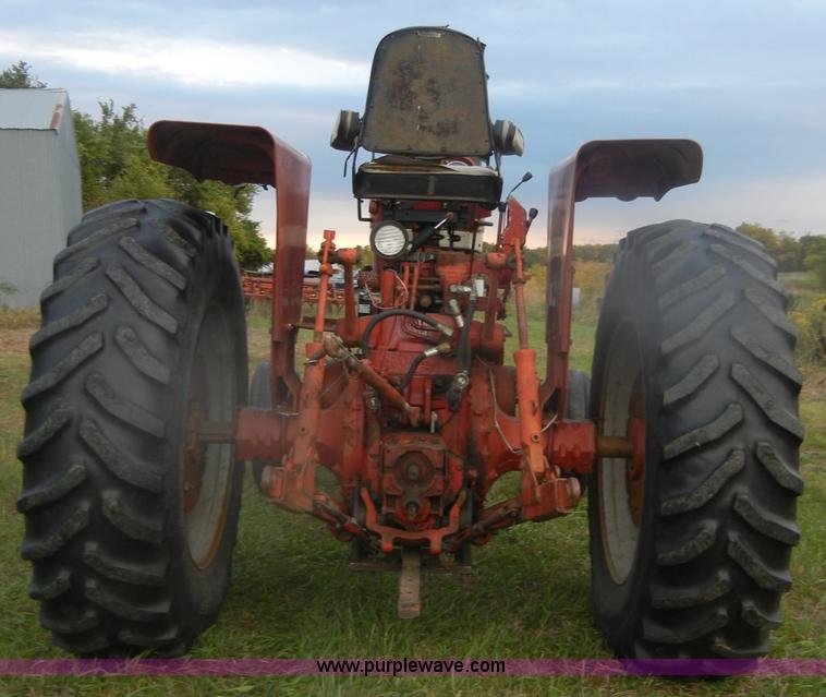 image for item D4936 1966 Mccormick Farmall F806 Turbo tractor