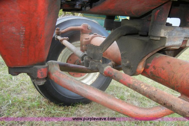 image for item D4936 1966 Mccormick Farmall F806 Turbo tractor