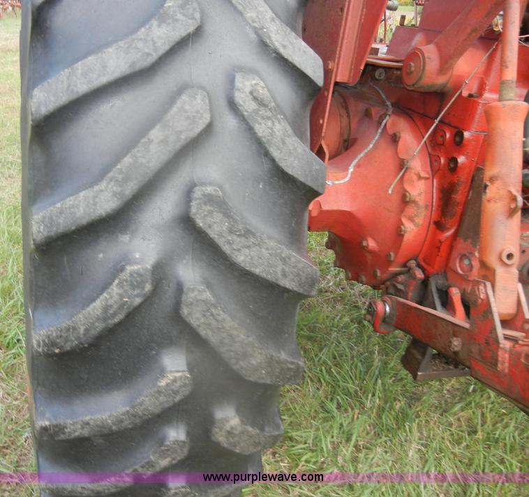 image for item D4936 1966 Mccormick Farmall F806 Turbo tractor